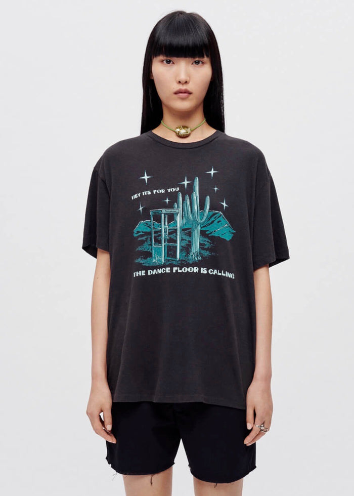 90's Easy Tee Dancefloor Calling (Black)