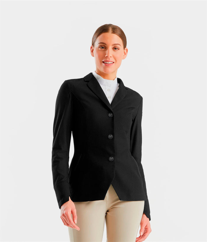 Black / 32