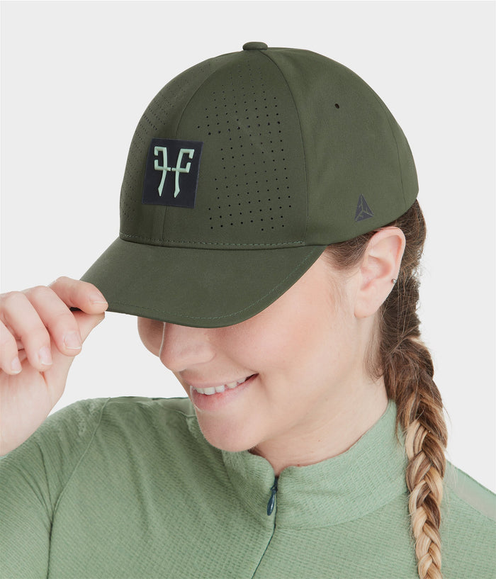 Alpha Cap | Dark Green | Casquette d’équitation femme | Horse Pilot