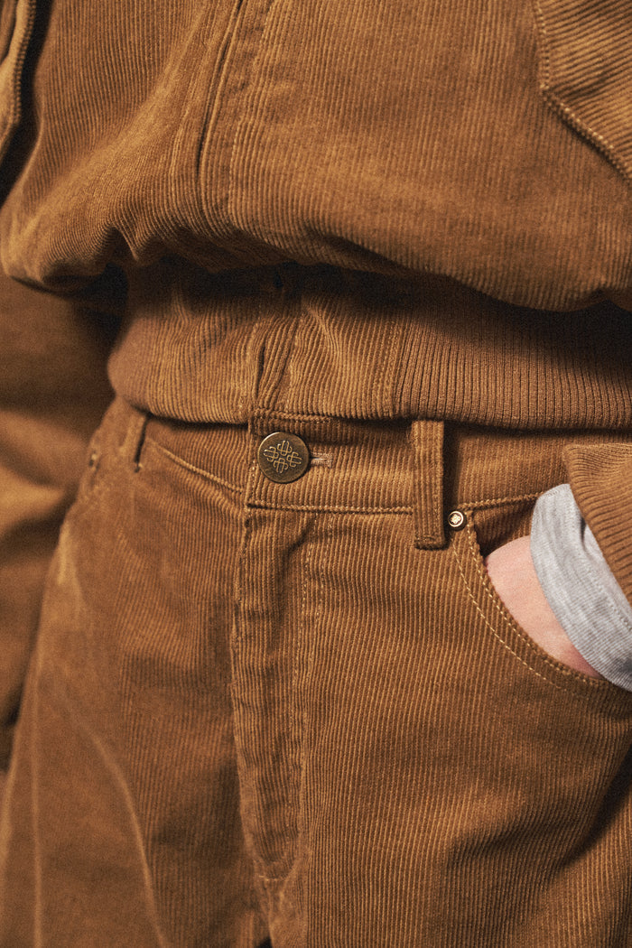 CORD BARREL LEG TROUSERS - TAN