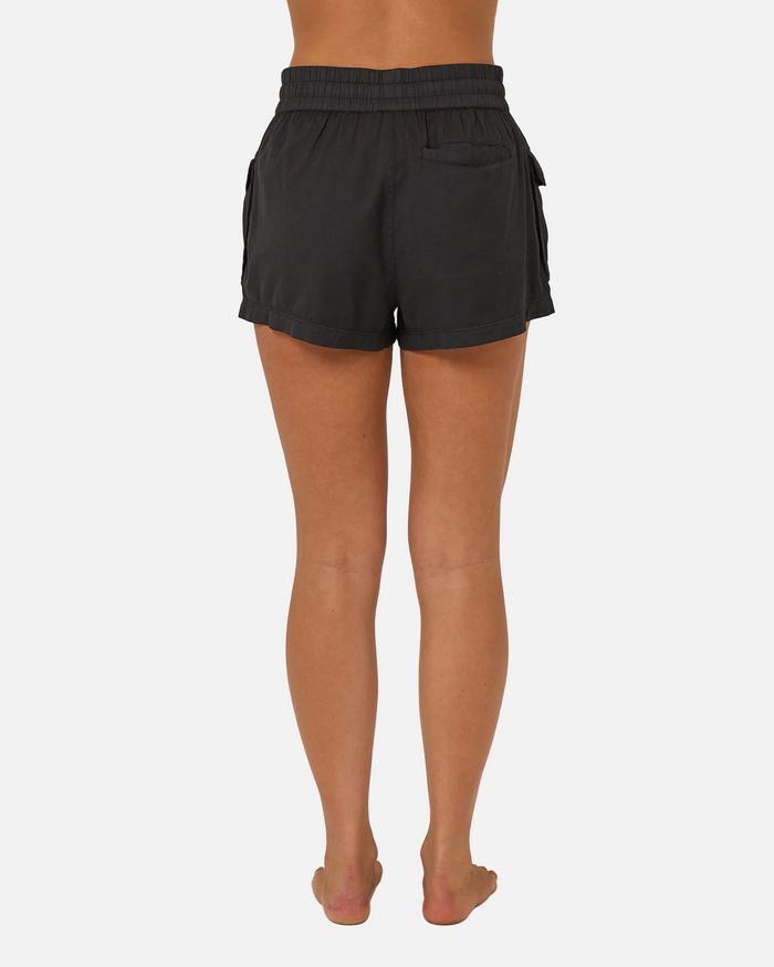 Driftwood Short - Black