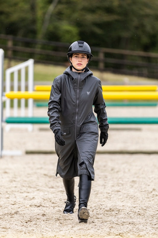 Long Raintech | Iron | Veste imperméable d'équitation longue femme| Horse Pilot