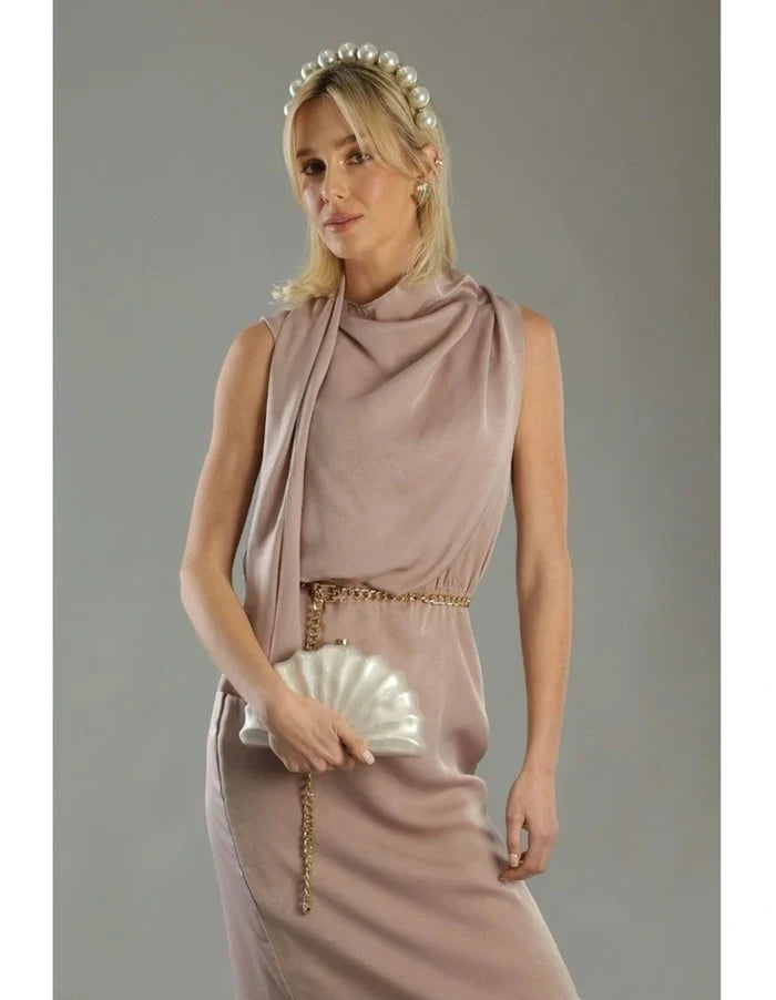 Meri Acrylic Clutch in White - Accessory - Morgan and Taylor