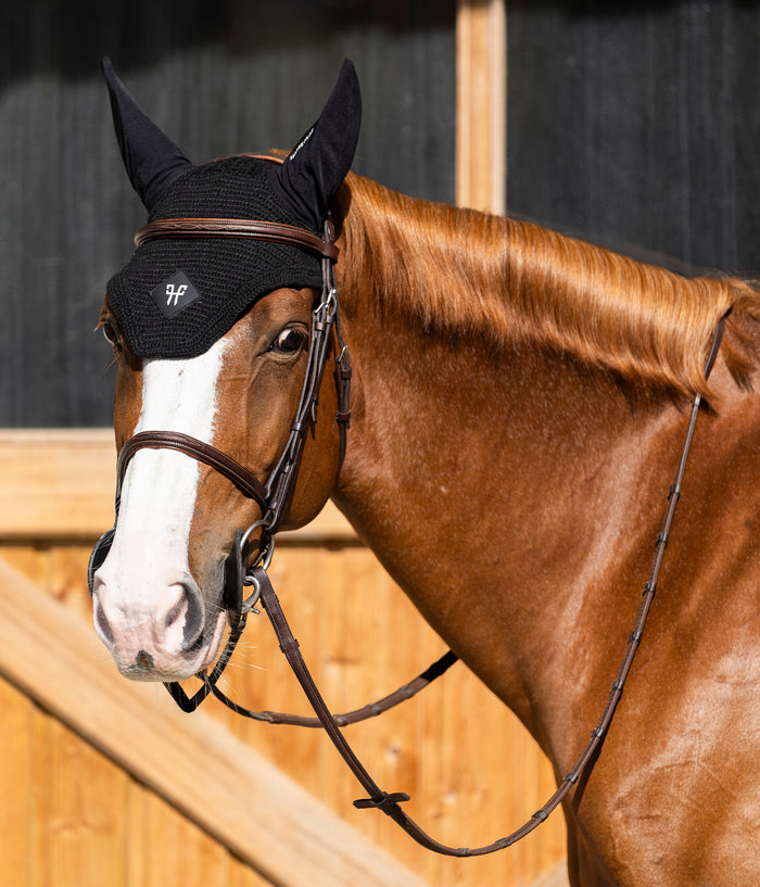 Noise-Reducing Fly/Ear Bonnet with Removable Ear Lining