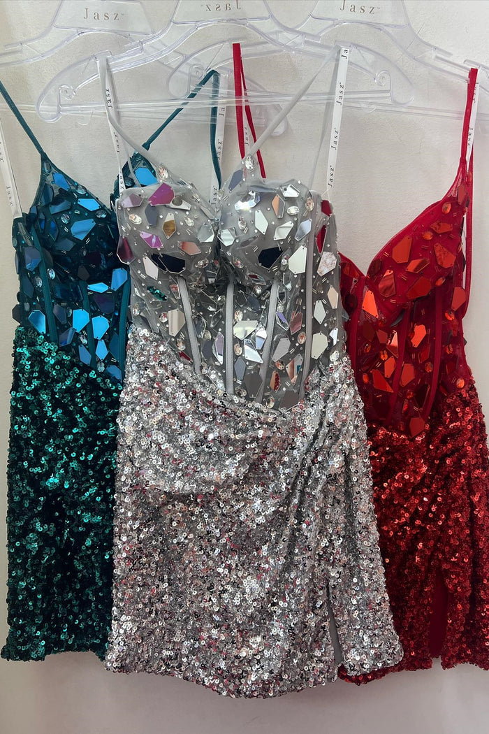 Red Mirror-Cut Sequins Halter Sheath V Neck Homecoming Dress