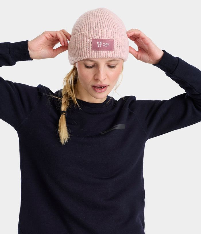 Rider Beanie | Rose poudrée | Bonnet d'équitation en laine unisexe| Horse Pilot