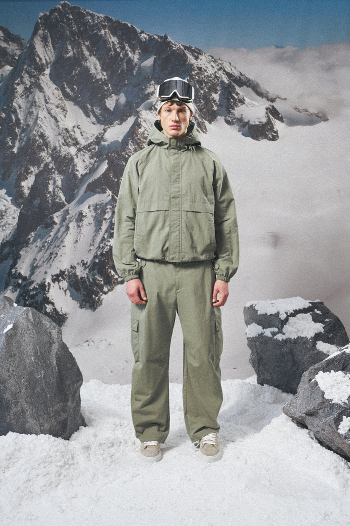 RIPSTOP WINDBREAKER - LIGHT KHAKI