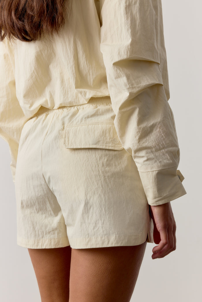 SHELL ELASTICATED SHORTS - ECRU