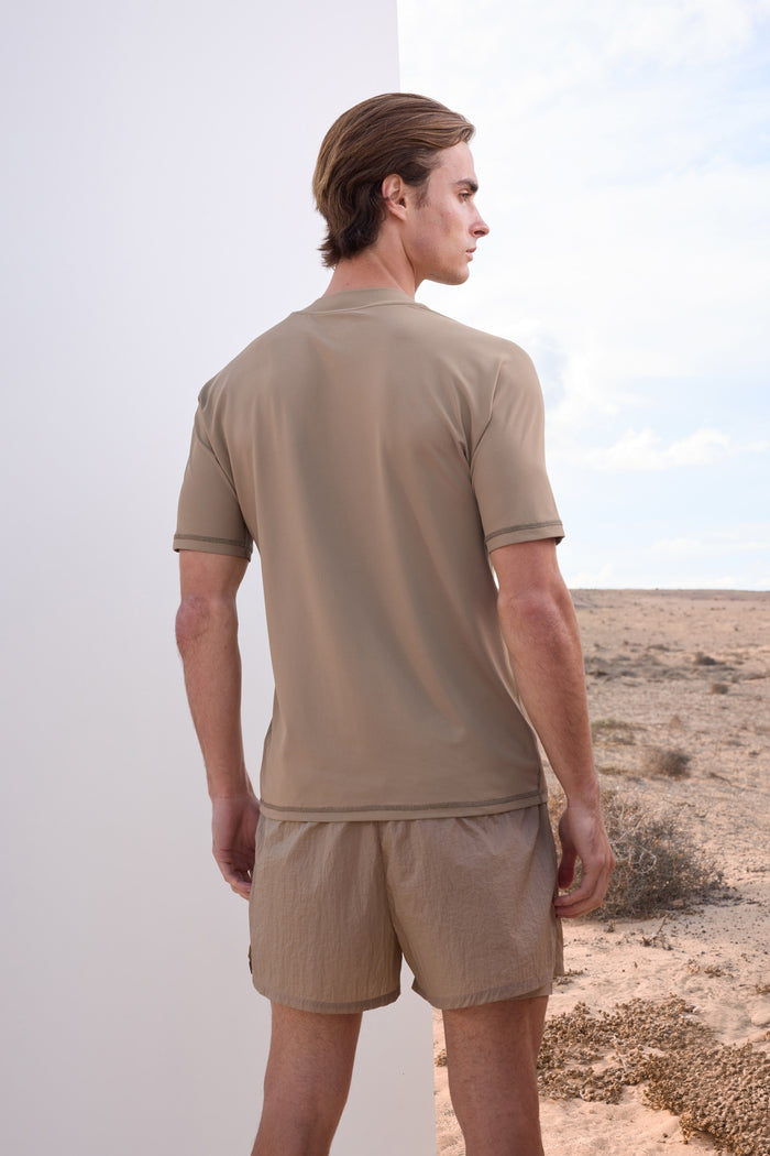 SHORT SLEEVE TRAINING TOP - SAND