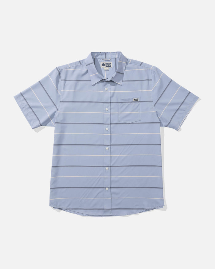 Salty crew WOVEN SHIRTS Skipper Ss Tech Woven - Blue Fog in Blue Fog