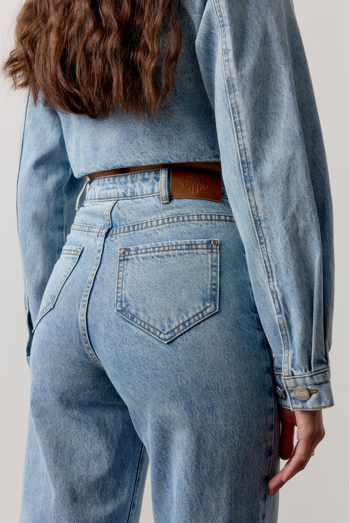 TURN UP HEM WIDE LEG JEANS - MID BLUE WASH