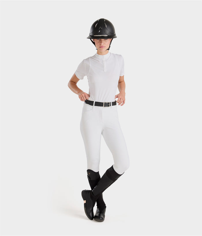 White / 32