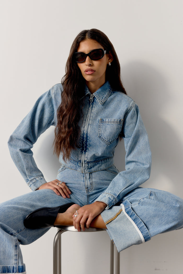ZIP THROUGH DENIM JACKET - MID BLUE WASH